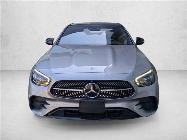 Used 2022 Mercedes-Benz E 450 4MATIC Sedan video 2