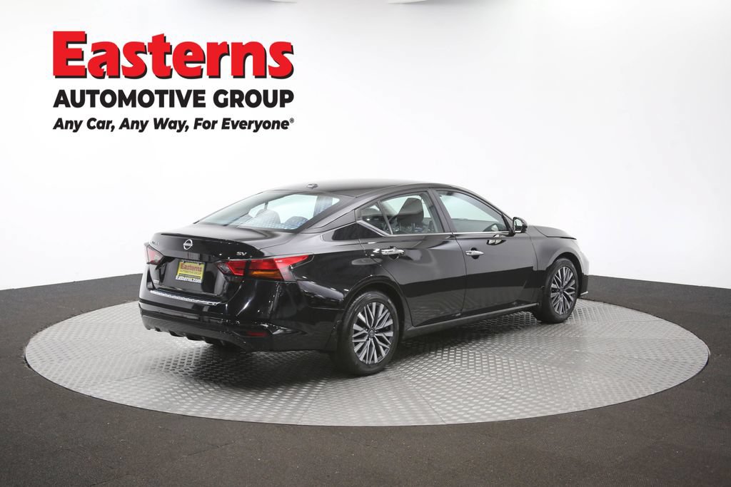 Used 2023 Nissan Altima 2.5 SV FWD image 40