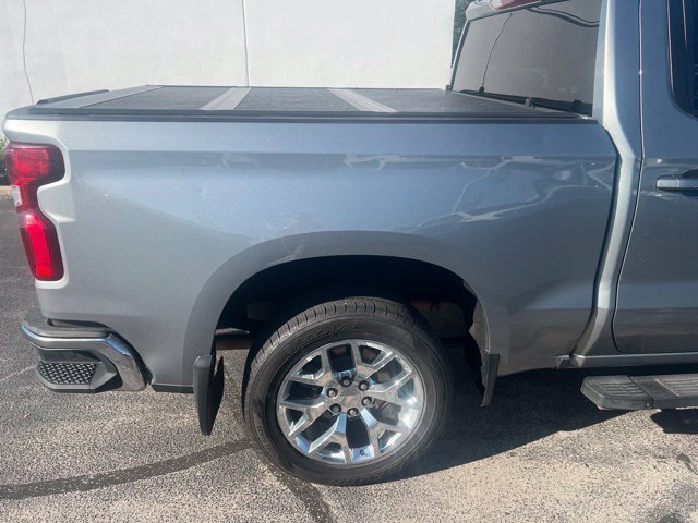 Used 2024 Chevrolet Silverado 1500 RST AWD/4WD image 6