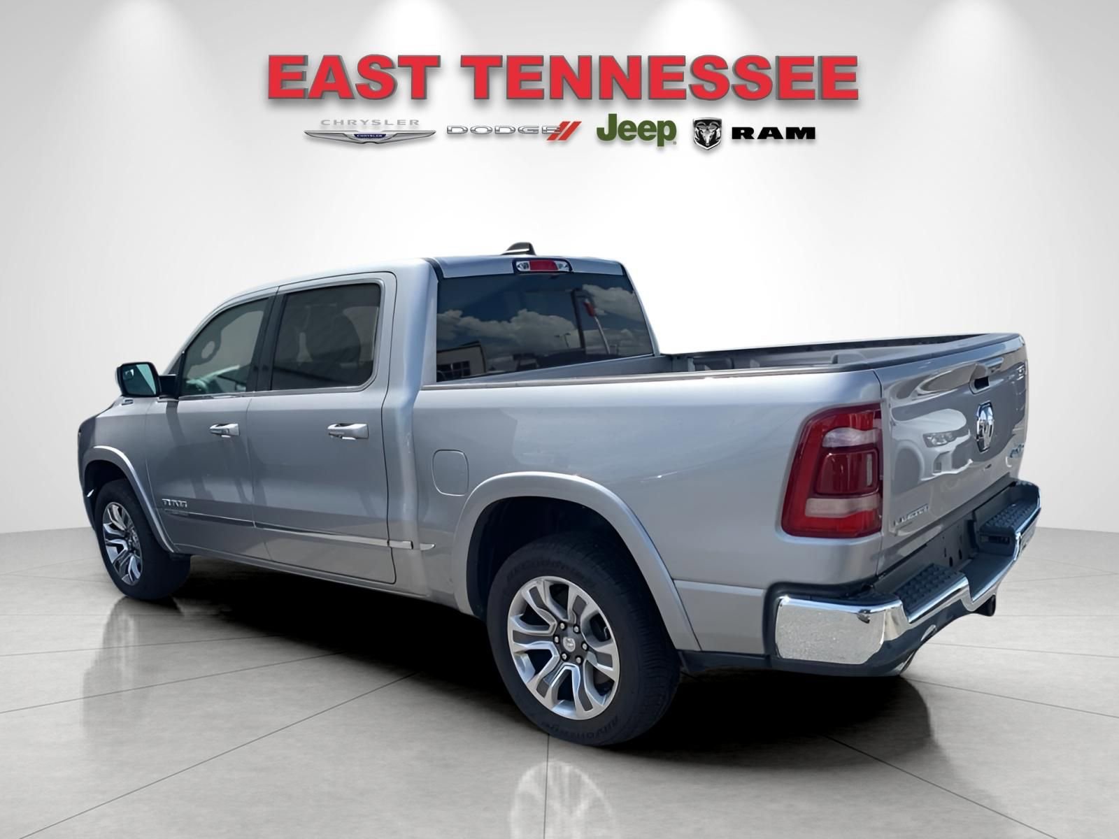Used 2024 RAM 1500 Limited image 4