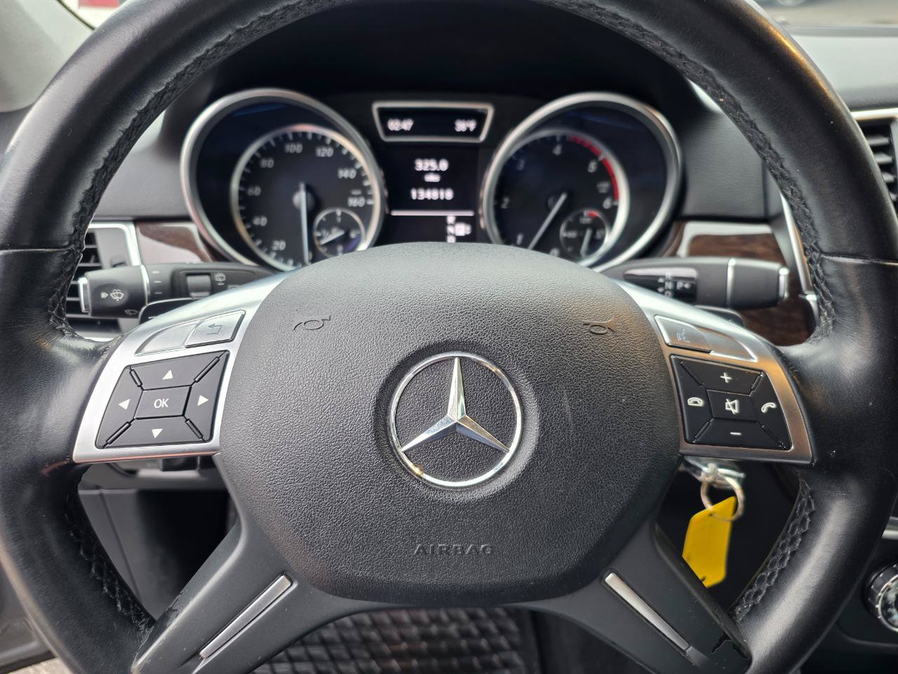 Used 2012 Mercedes-Benz ML 350 BlueTEC 4MATIC image 18