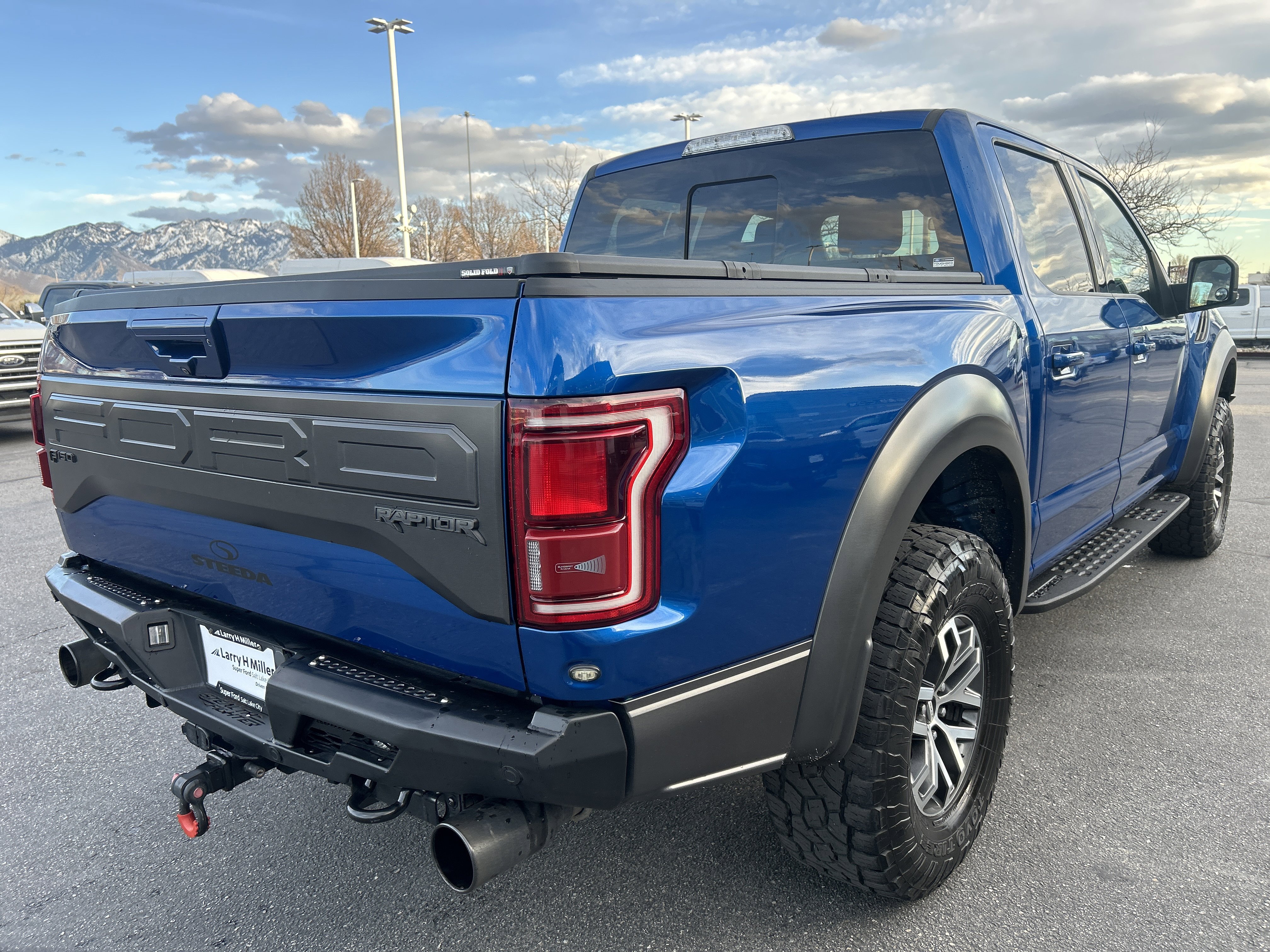 Used 2018 Ford F150 Raptor w/ Equipment Group 802A Luxury image 5