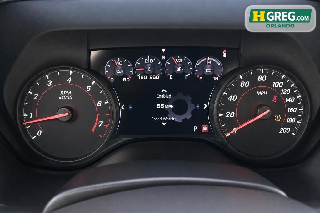 Used 2019 Chevrolet Camaro SS RWD image 11
