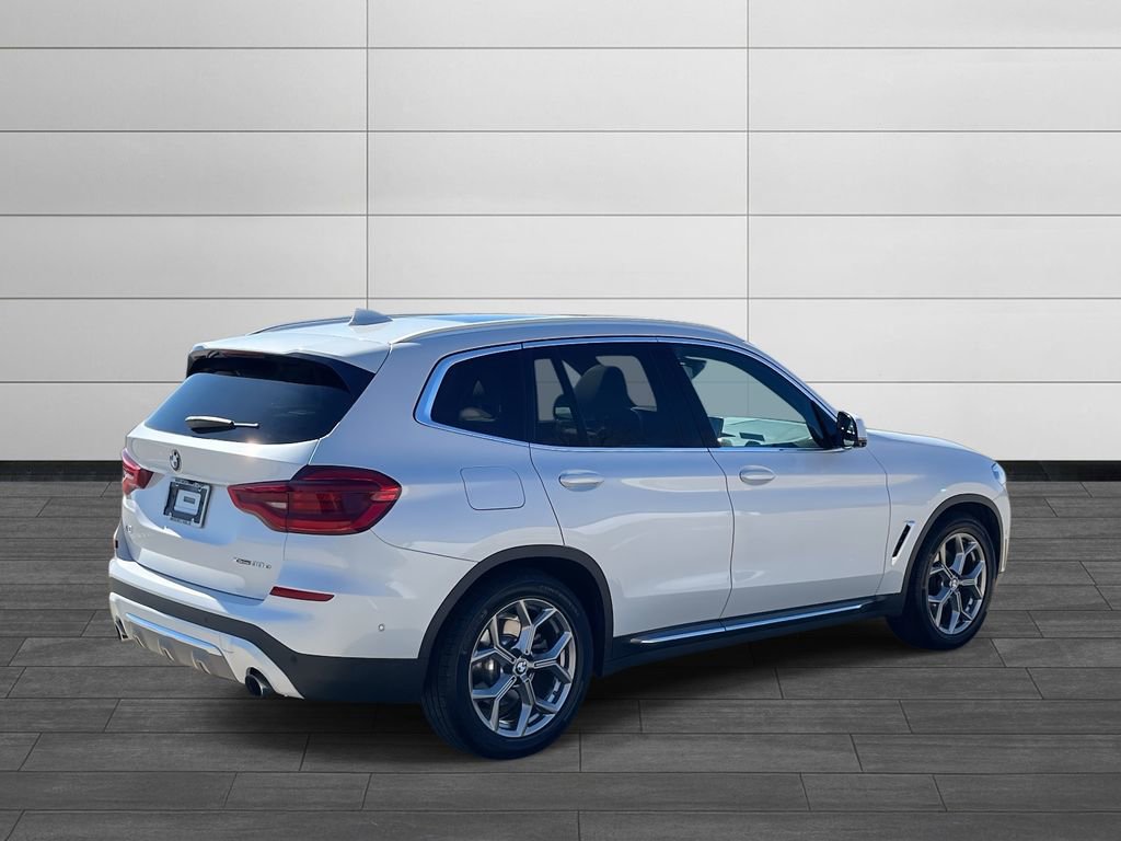 Used 2020 BMW X3 xDrive30e image 5