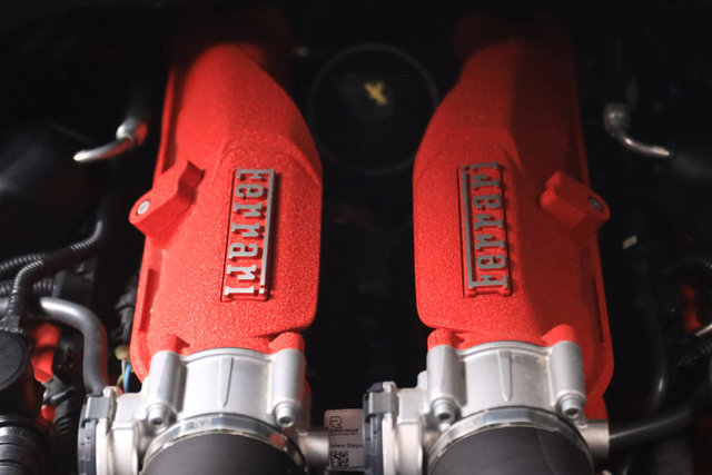 Used 2016 Ferrari California T image 55