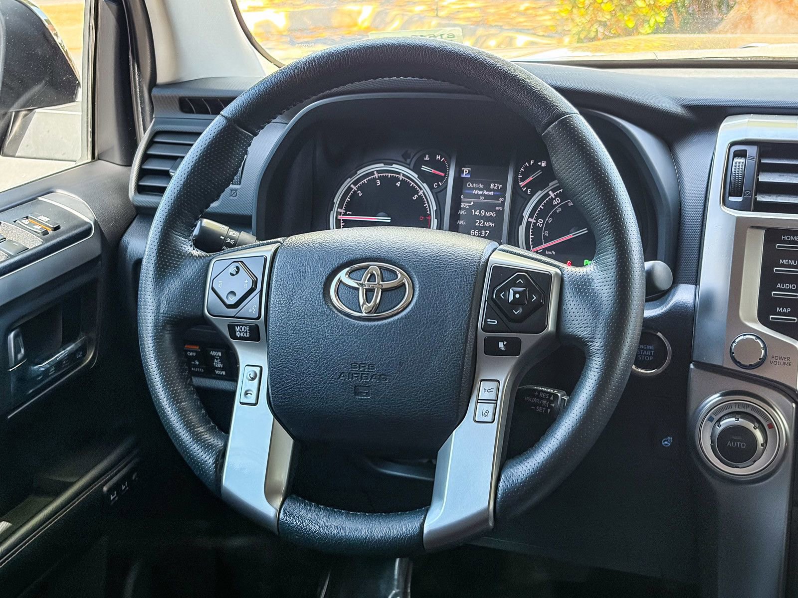 Used 2023 Toyota 4Runner Limited image 14