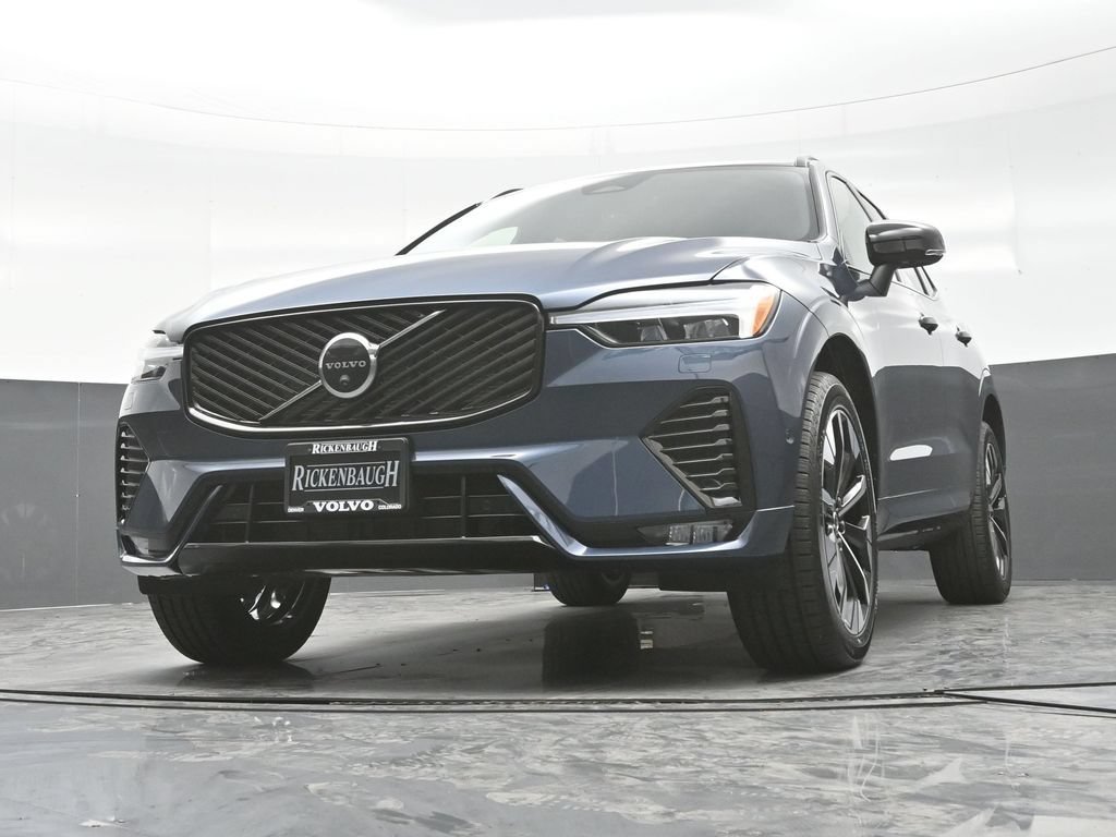 New 2026 Volvo XC60 B5 Plus w/ Climate Package AWD/4WD image 23