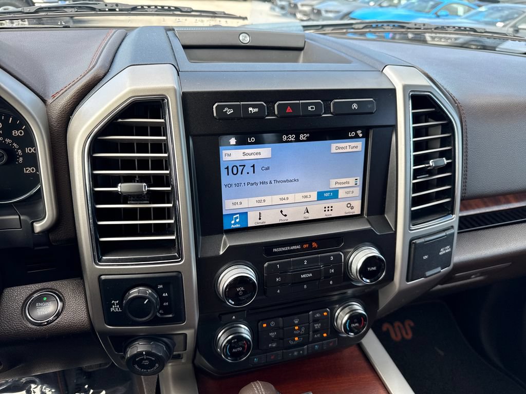 Used 2018 Ford F150 King Ranch w/ Equipment Group 601A Luxury AWD/4WD image 20