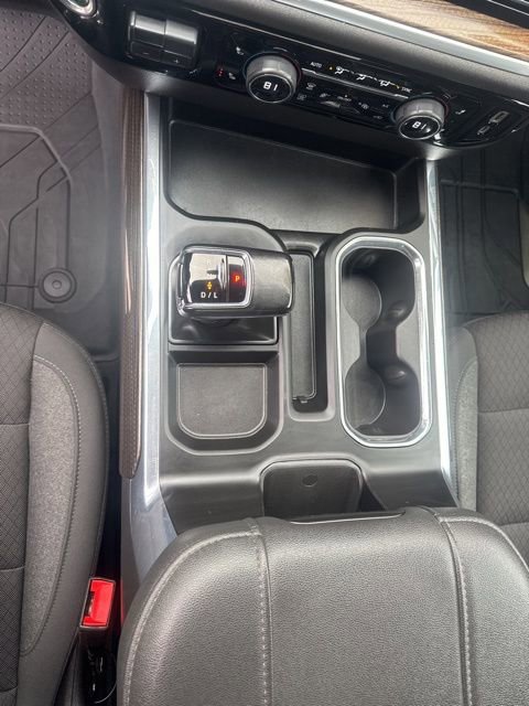 Used 2023 Chevrolet Silverado 1500 RST w/ Max Trailering Package AWD/4WD image 21