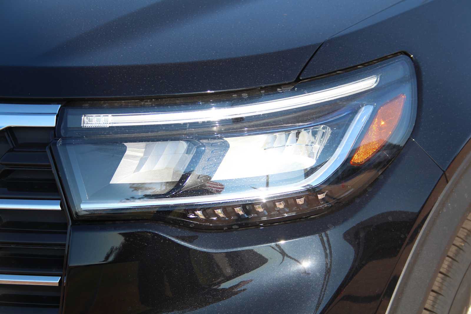 New 2026 Ford Explorer Active w/ Active Comfort Package RWD image 6