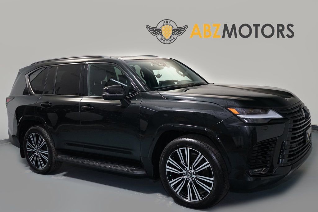 Used 2025 Lexus LX 600 4WD w/ Appearance Package image 1