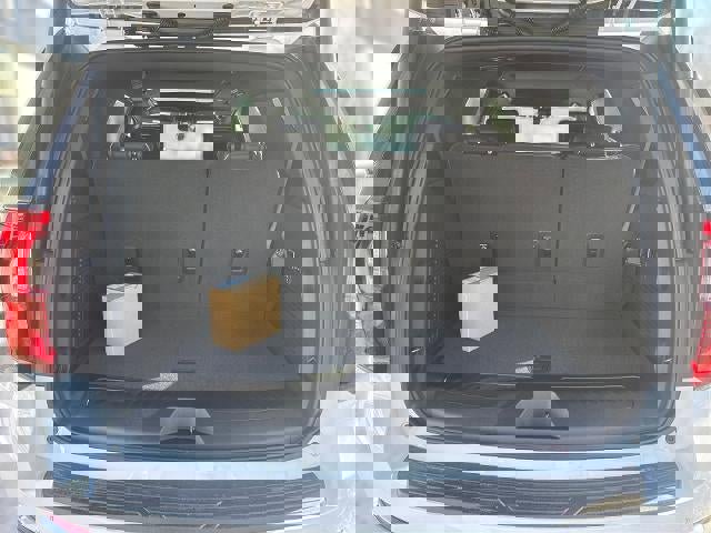 New 2026 GMC Yukon Elevation w/ Elevation Premium Package image 13