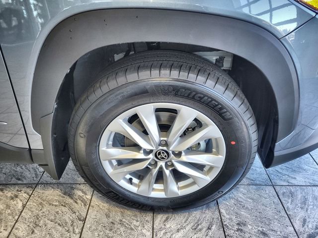 New 2026 Toyota Corolla Cross LE image 10