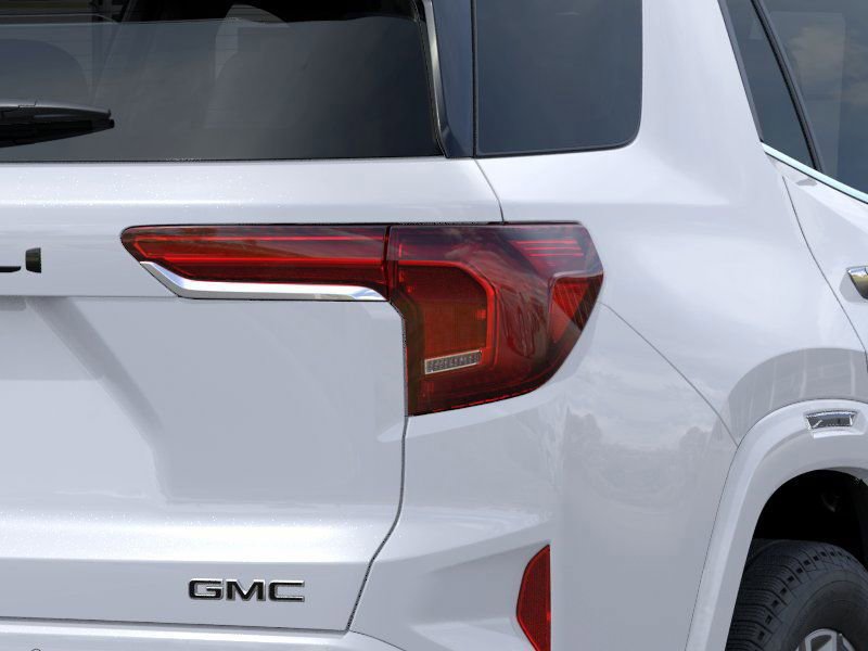 New 2026 GMC Terrain Denali w/ LPO, Black Badging Package AWD/4WD image 11
