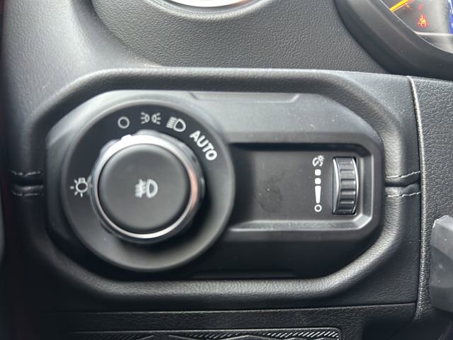 New 2025 Jeep Wrangler Unlimited Sahara w/ Safety Group image 29