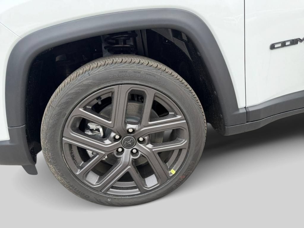 New 2026 Jeep Compass Latitude AWD/4WD image 14