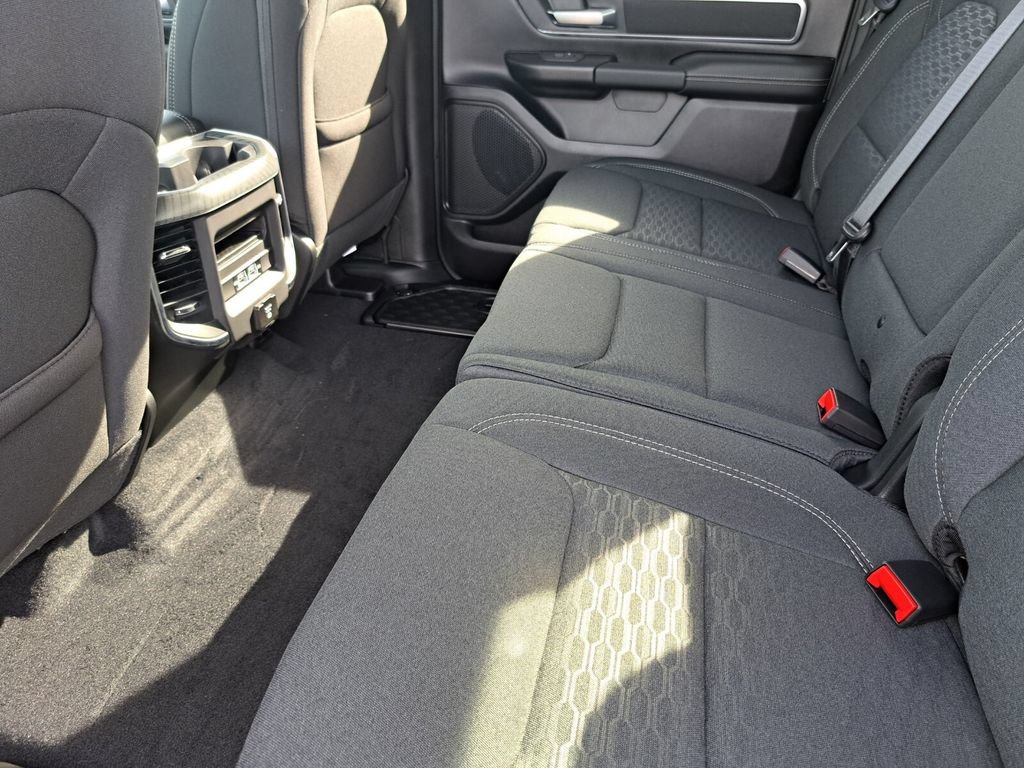 New 2026 RAM 1500 Big Horn AWD/4WD image 18