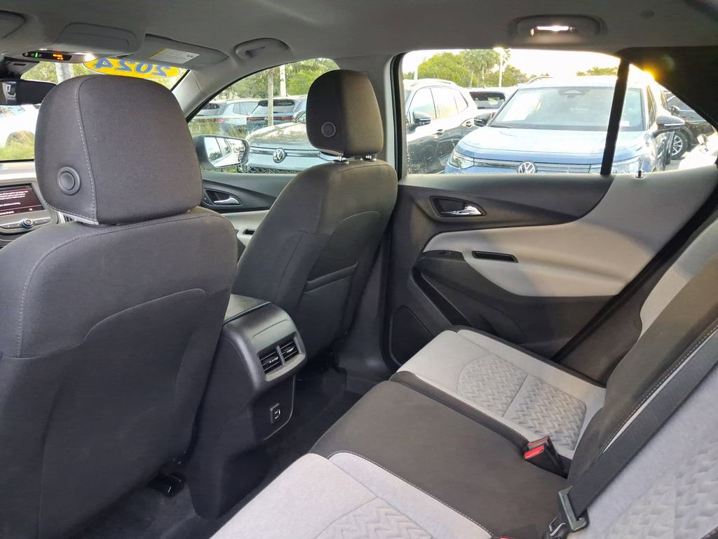 Used 2024 Chevrolet Equinox LS FWD image 7