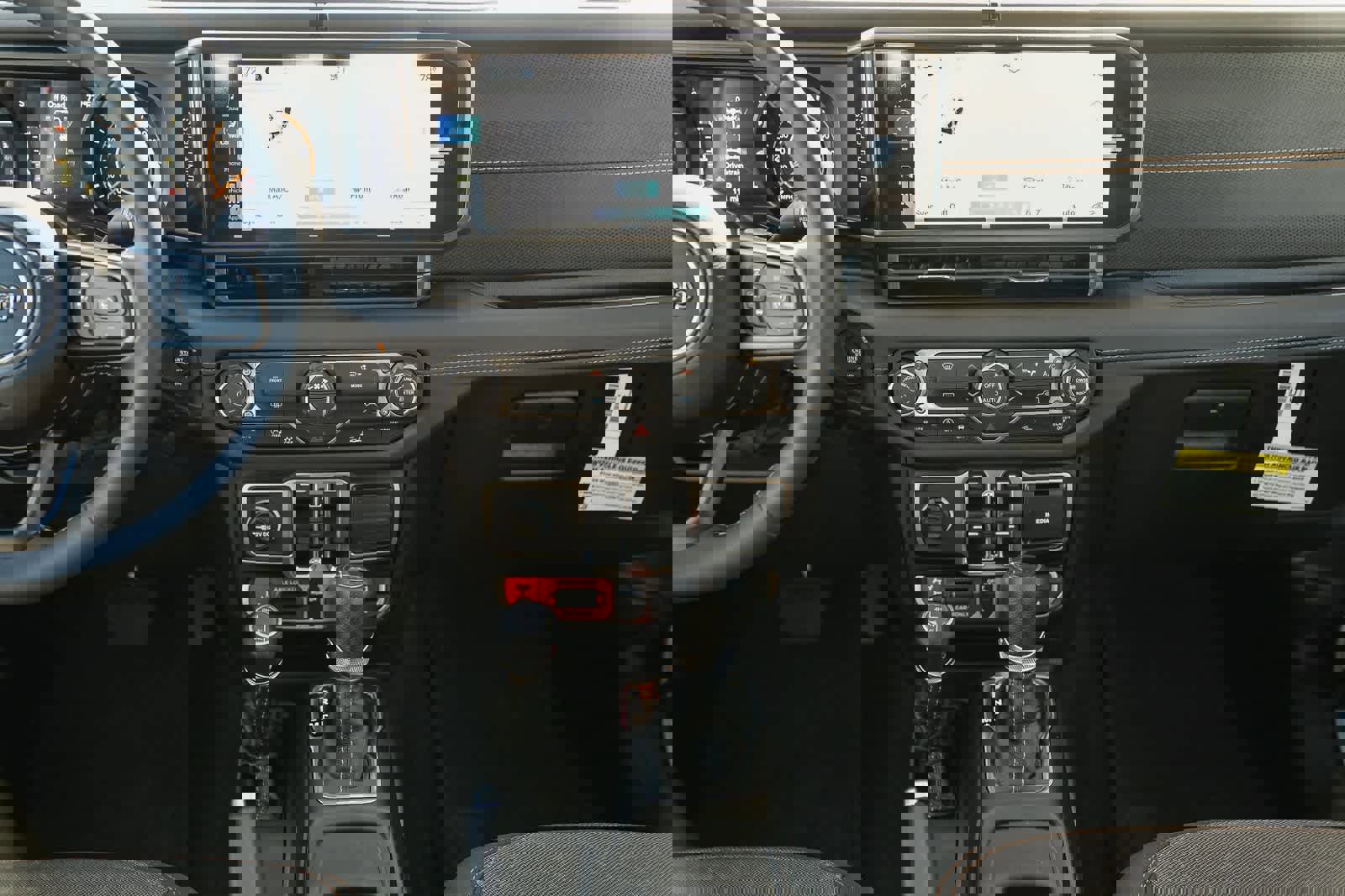 New 2026 Jeep Gladiator Mojave image 14