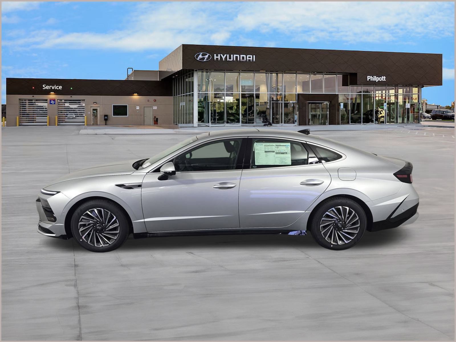 New 2025 Hyundai Sonata Limited image 2