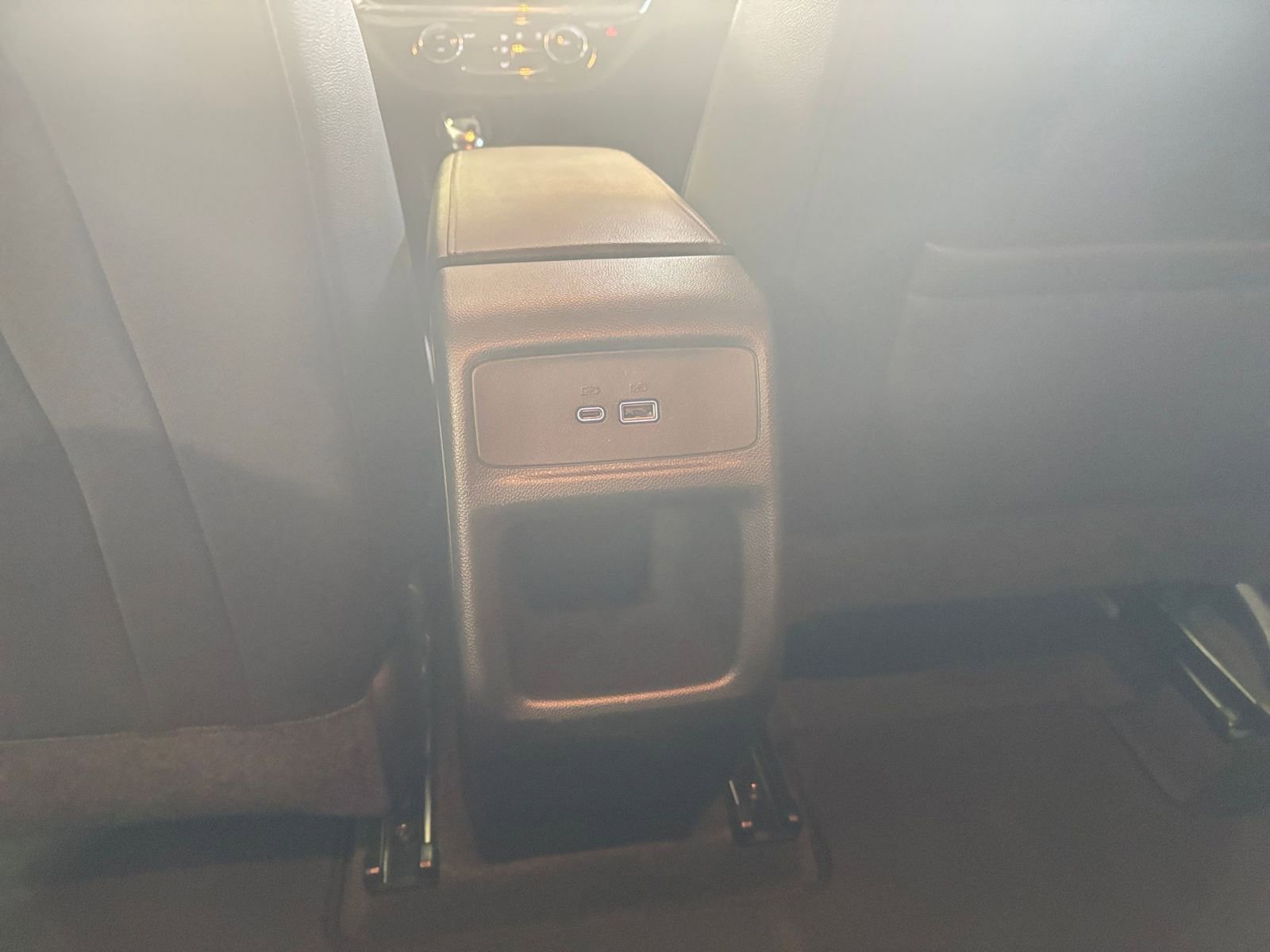 Used 2025 Buick Envista Sport Touring image 23