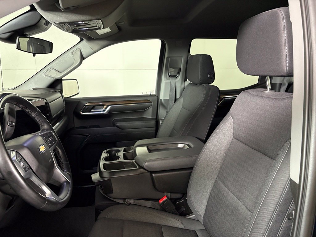 Certified 2023 Chevrolet Silverado 1500 LT AWD/4WD image 19