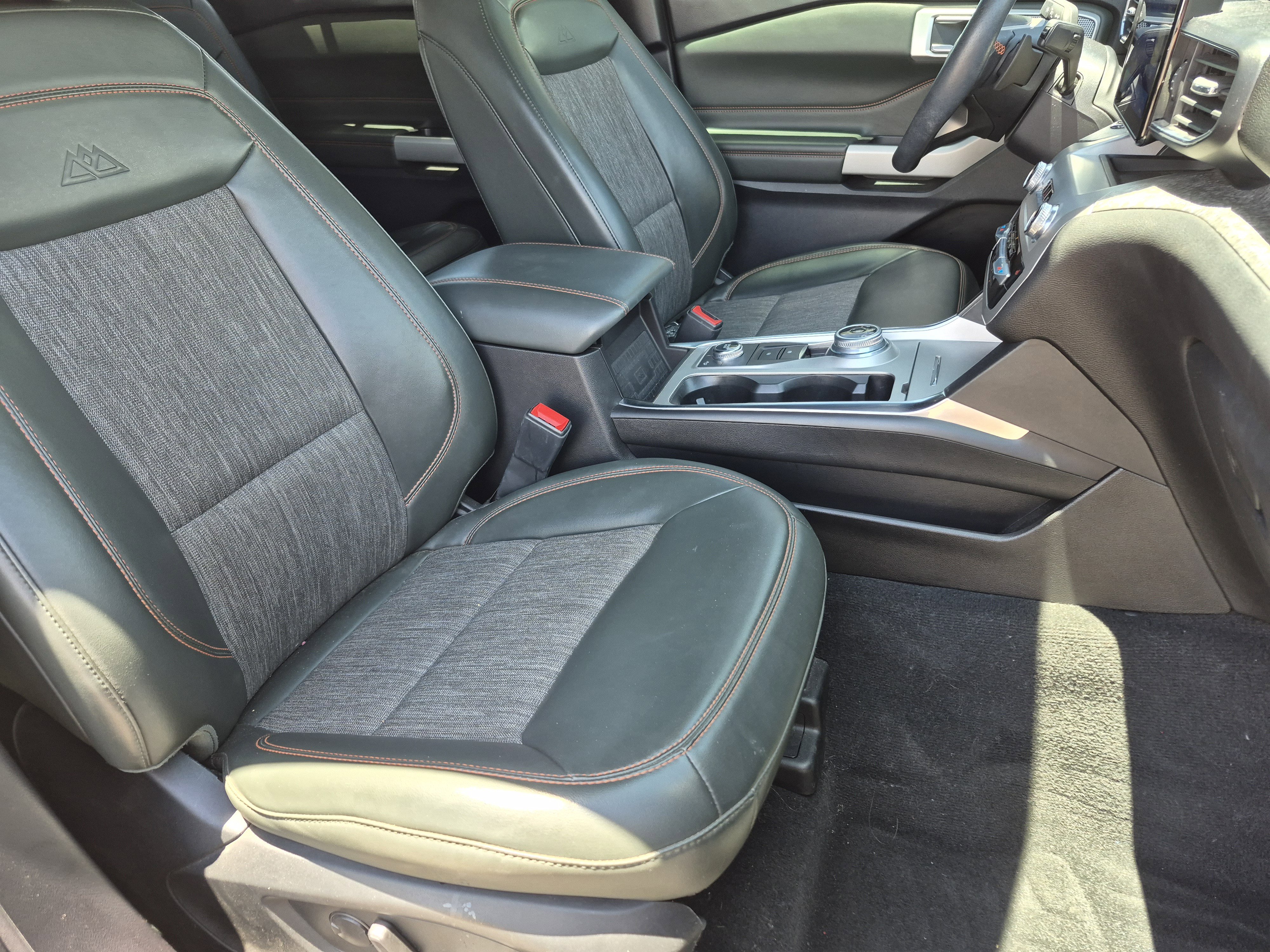 Used 2022 Ford Explorer Timberline w/ Timberline Technology Package AWD/4WD image 22