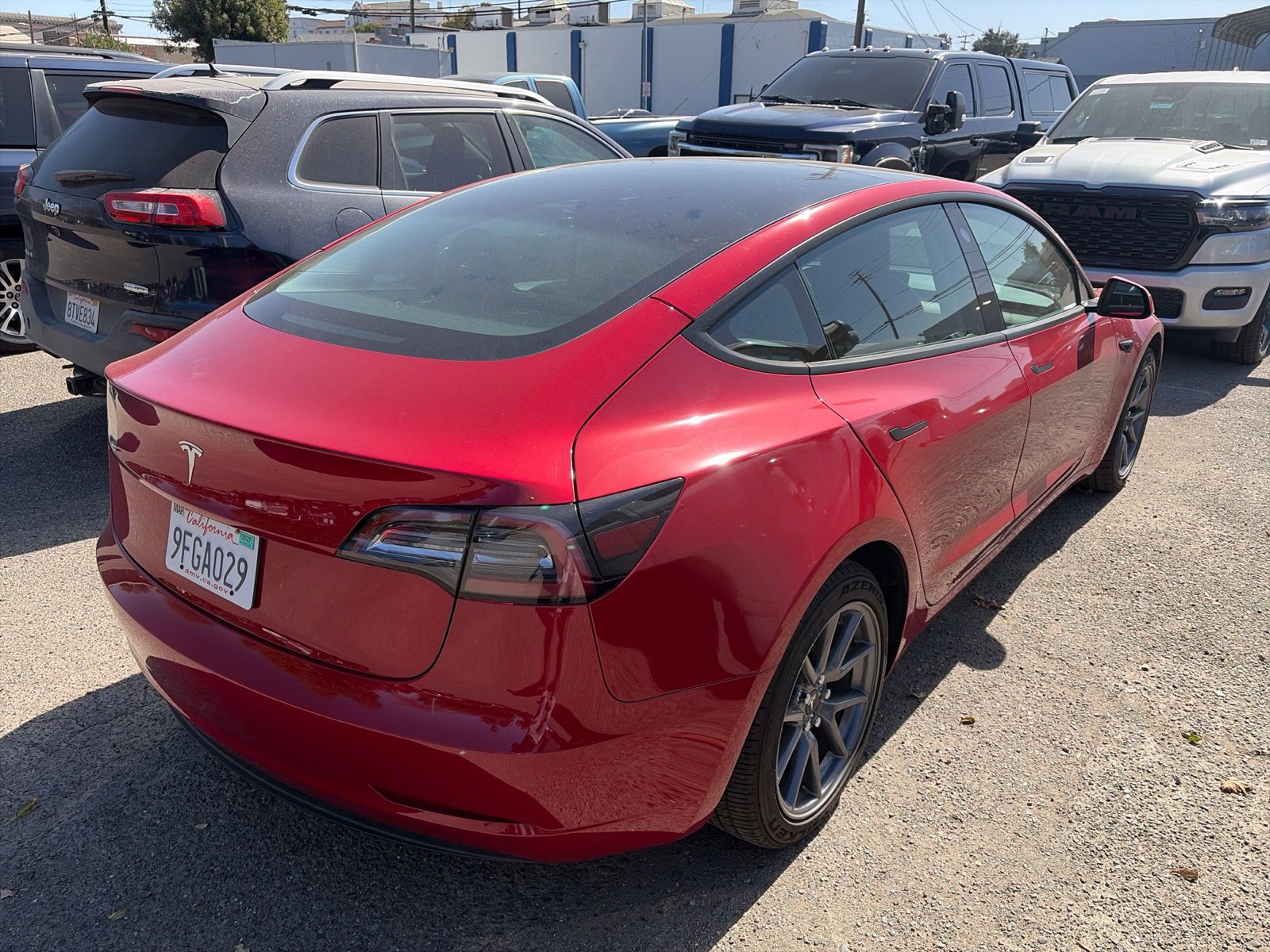 Used 2023 Tesla Model 3 Standard Range RWD image 3