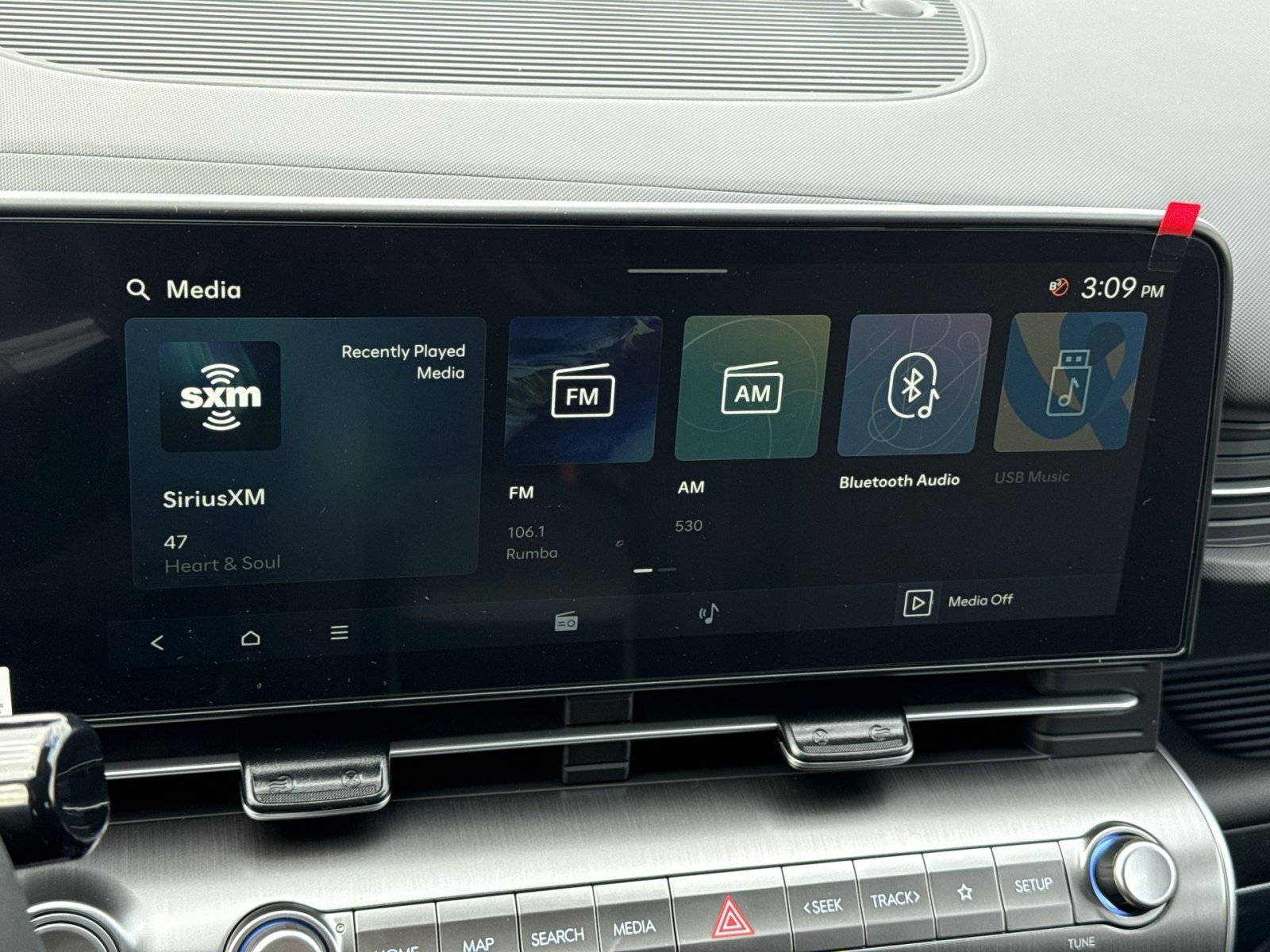 New 2026 Hyundai Kona SE image 18