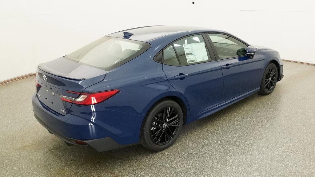 New 2026 Toyota Camry SE FWD image 14