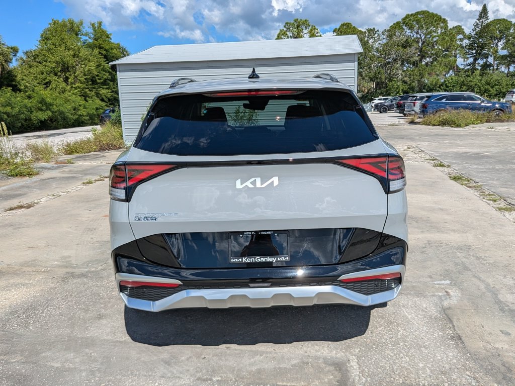 Certified 2024 Kia Sportage SX FWD image 7