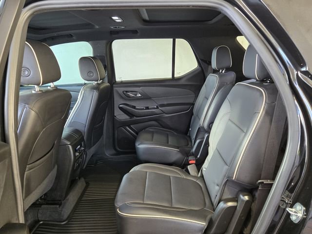 Used 2023 Chevrolet Traverse Premier w/ Redline Edition FWD image 14