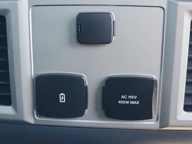 Certified 2022 Ford F250 4x4 Crew Cab Super Duty image 23