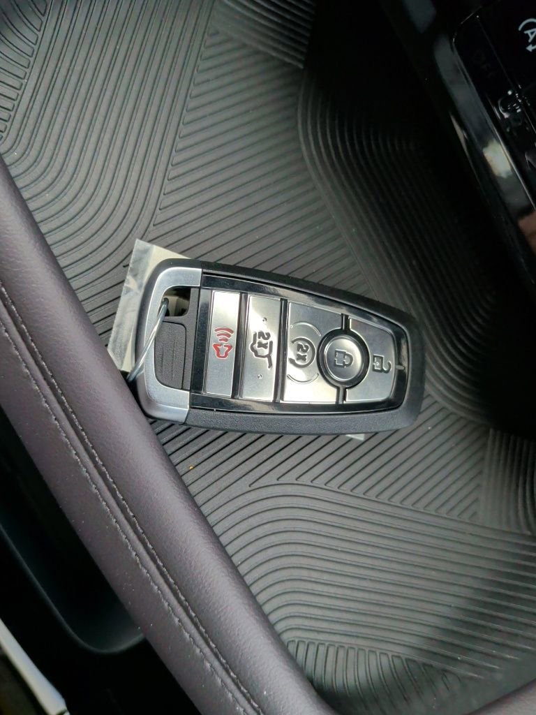 New 2026 Ford Explorer Platinum w/ LUX Leather Package image 52