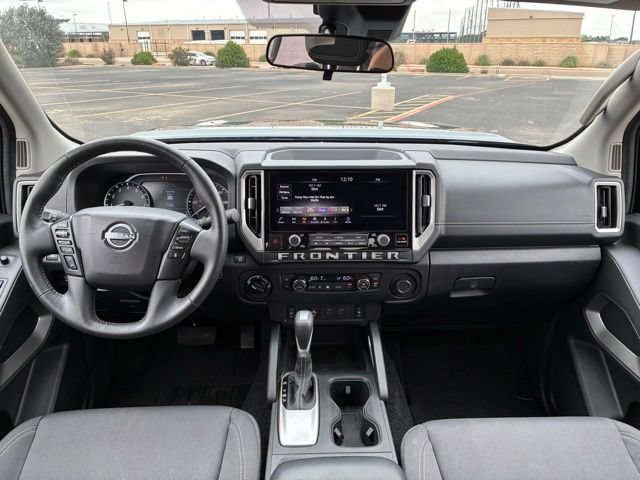 Certified 2025 Nissan Frontier SV w/ SV Convenience Package AWD/4WD image 15