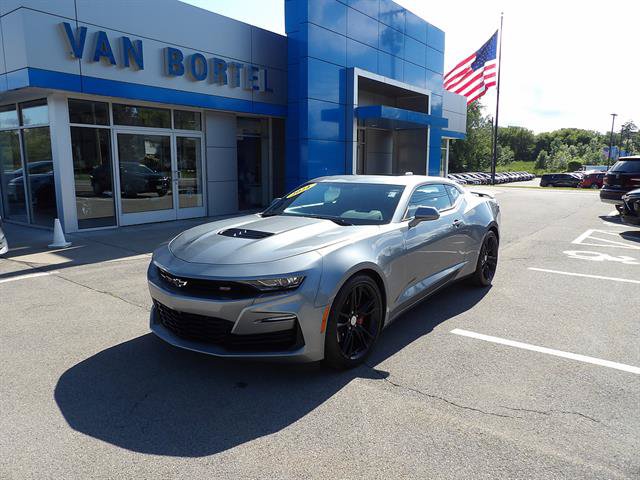 Certified 2024 Chevrolet Camaro SS RWD image 1