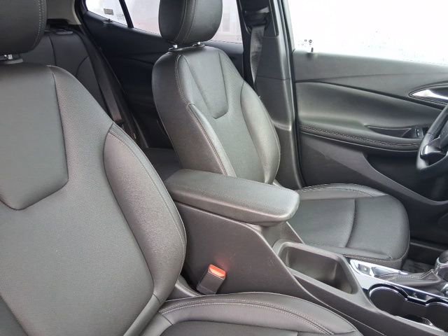 Used 2024 Buick Encore GX Sport Touring image 14