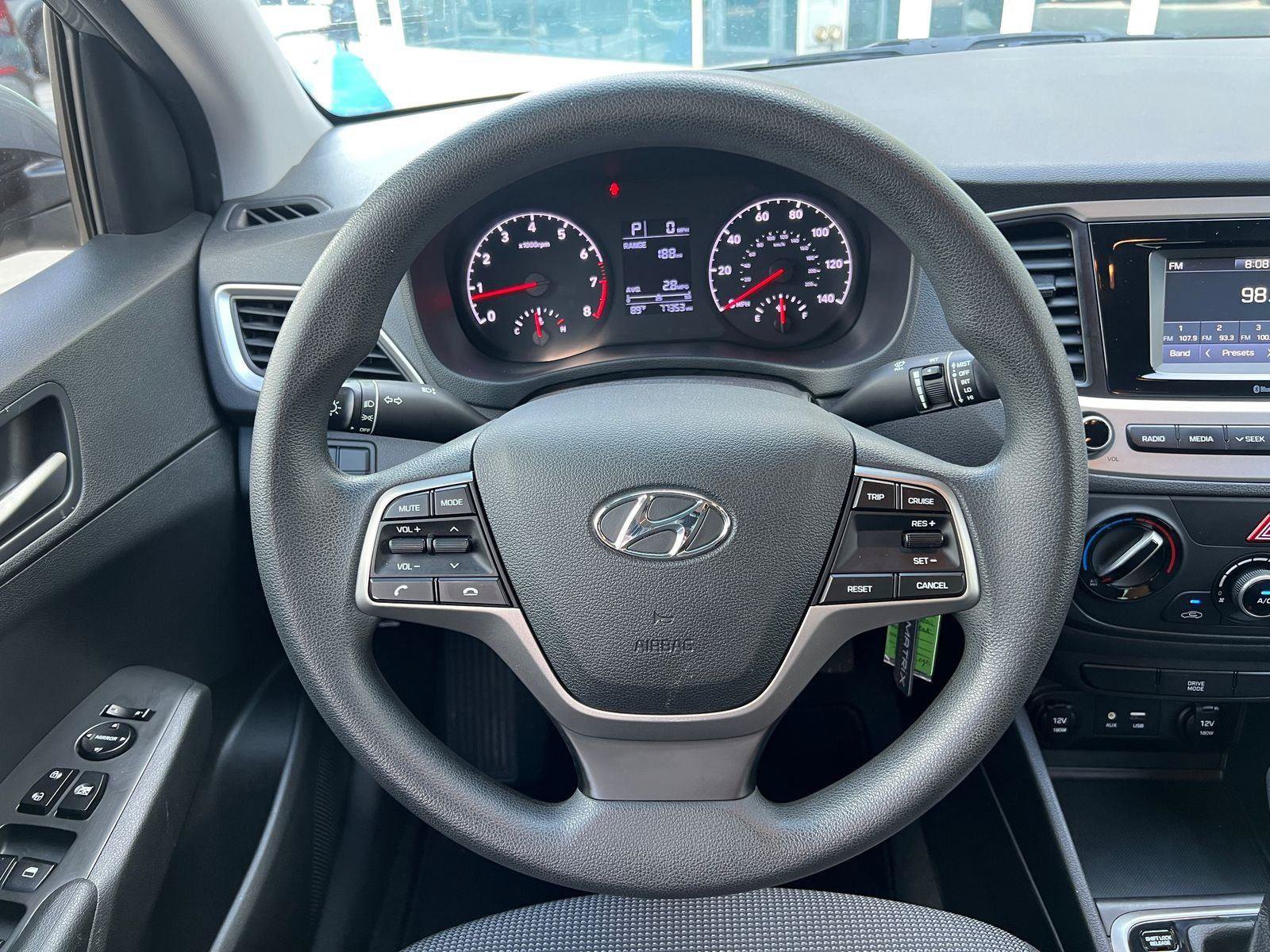 Used 2022 Hyundai Accent SE FWD image 21