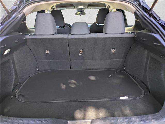 Used 2021 Toyota C-HR LE FWD image 6