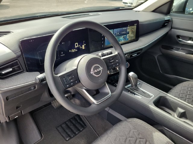 Certified 2025 Nissan Kicks SV FWD image 20