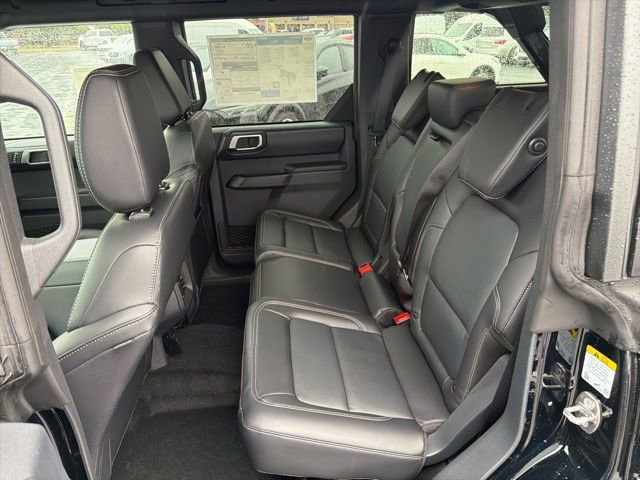 New 2026 Ford Bronco Outer Banks AWD/4WD image 18