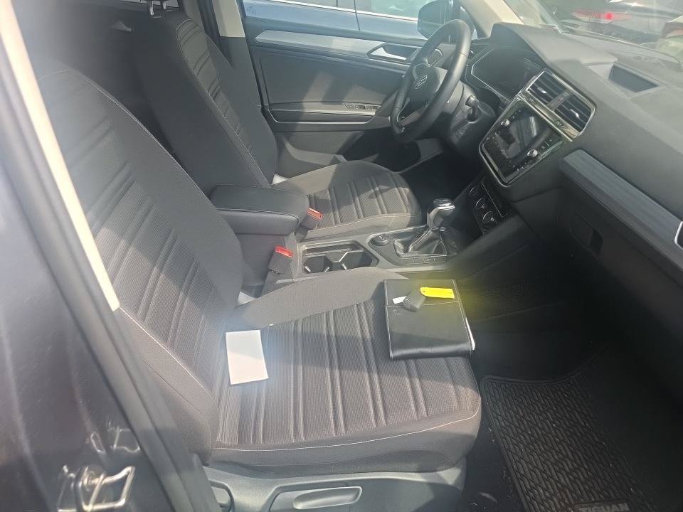 Used 2024 Volkswagen Tiguan S AWD/4WD image 6