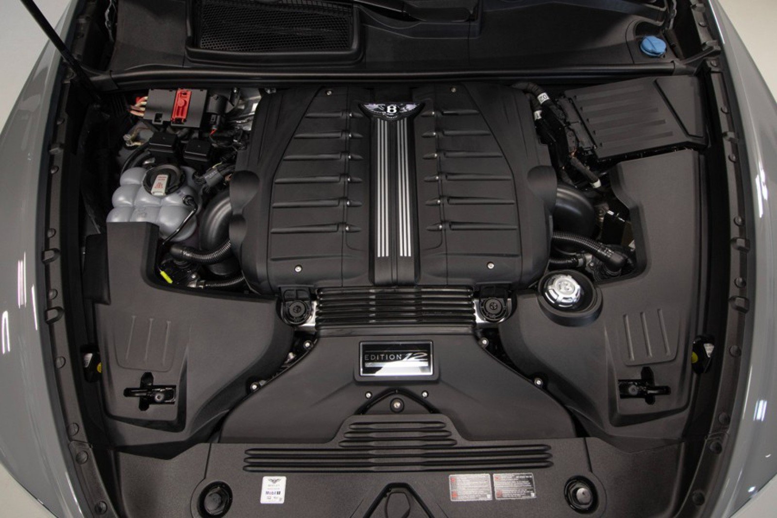 Used 2023 Bentley Bentayga Speed image 73