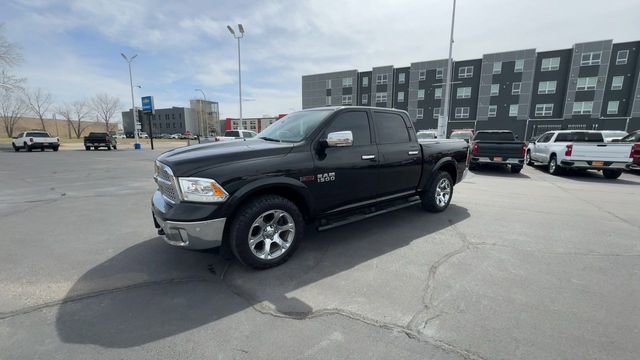 Used 2016 RAM 1500 Laramie w/ Convenience Group image 4