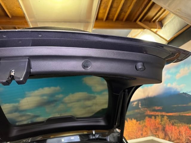 Used 2022 Tesla Model Y Performance AWD/4WD image 40