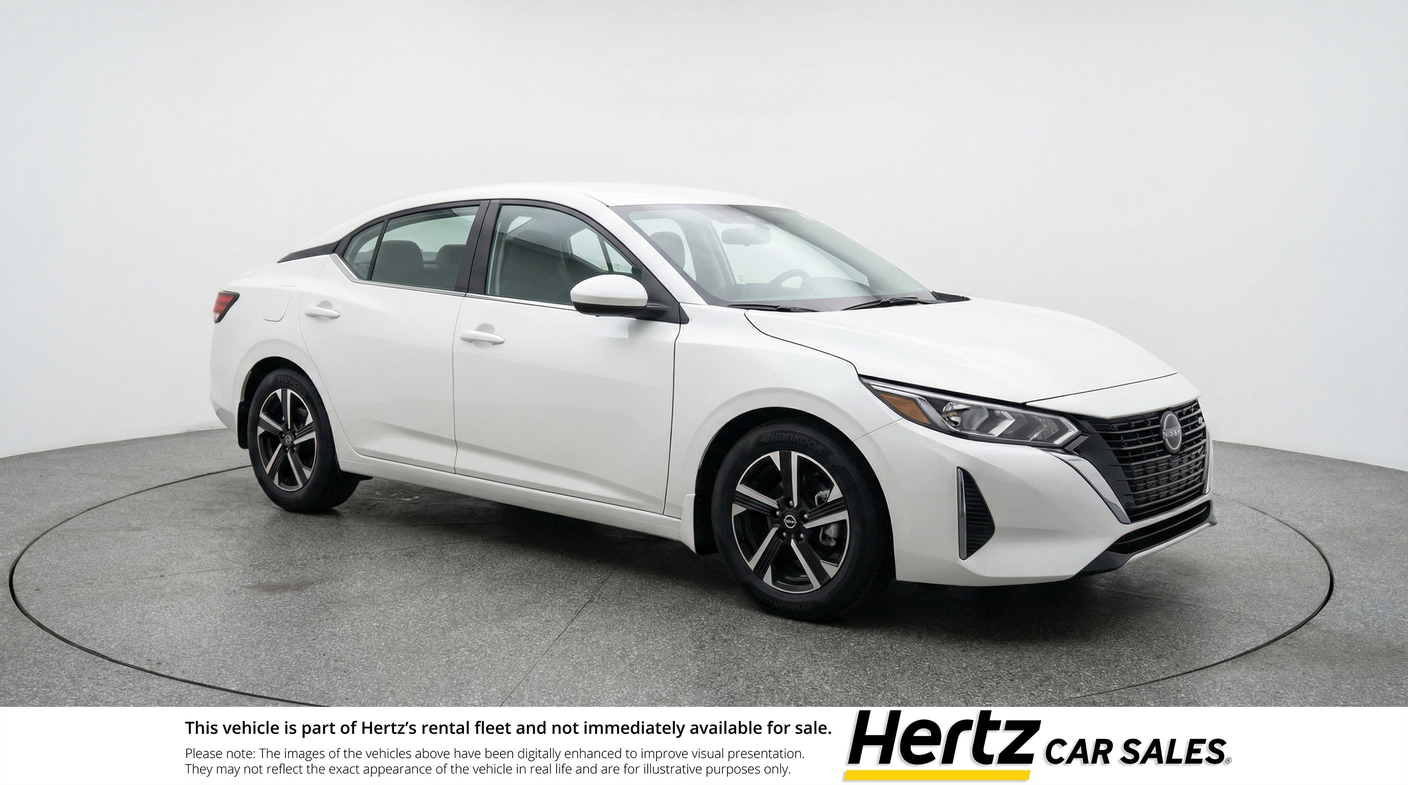 Used 2025 Nissan Sentra SV FWD image 1