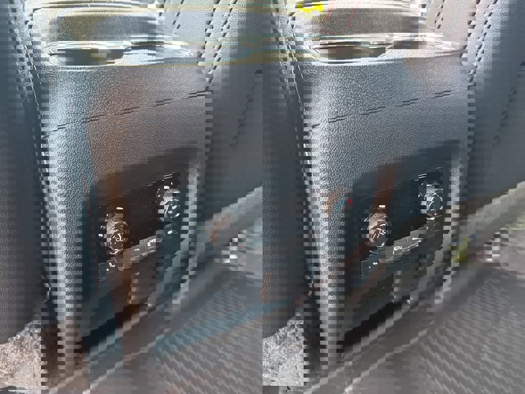 New 2026 Chevrolet Traverse RS w/ LPO, Floor Liner Package image 14