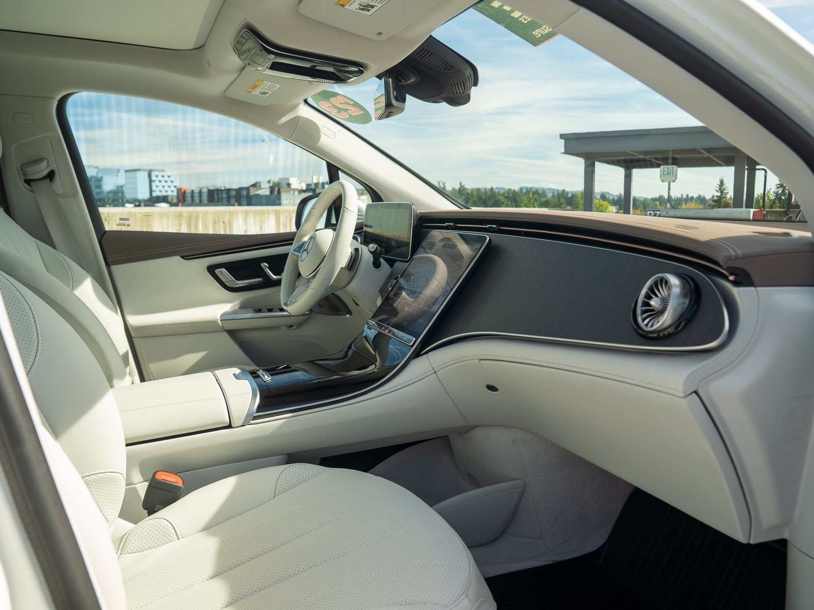 Certified 2023 Mercedes-Benz EQE 350+ 4MATIC SUV image 30