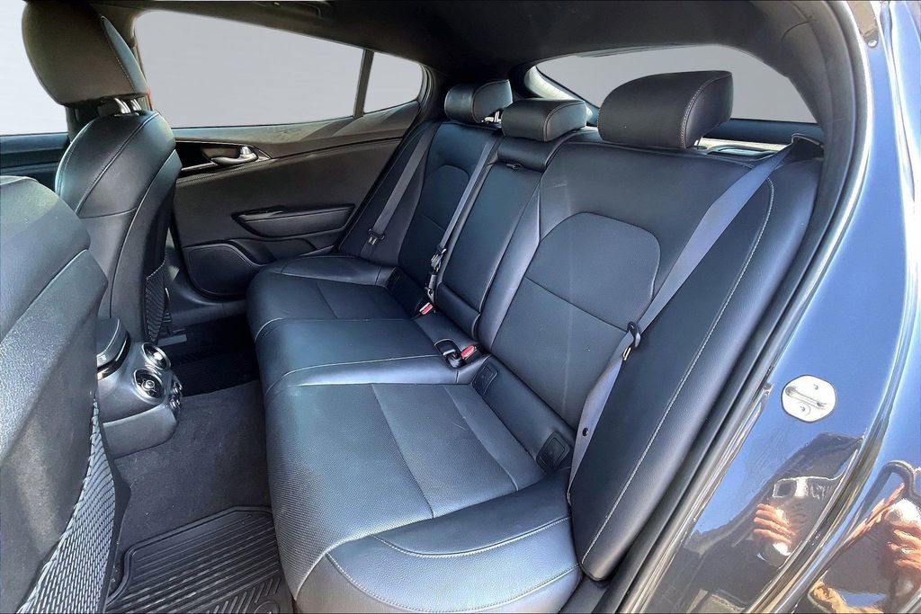 Used 2023 Kia Stinger GT-Line image 25