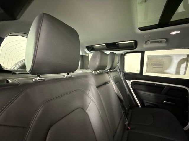 New 2026 Land Rover Defender 110 S AWD/4WD image 25